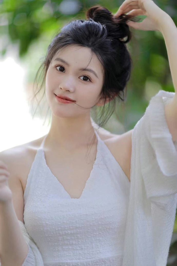隐秘的角落 封面