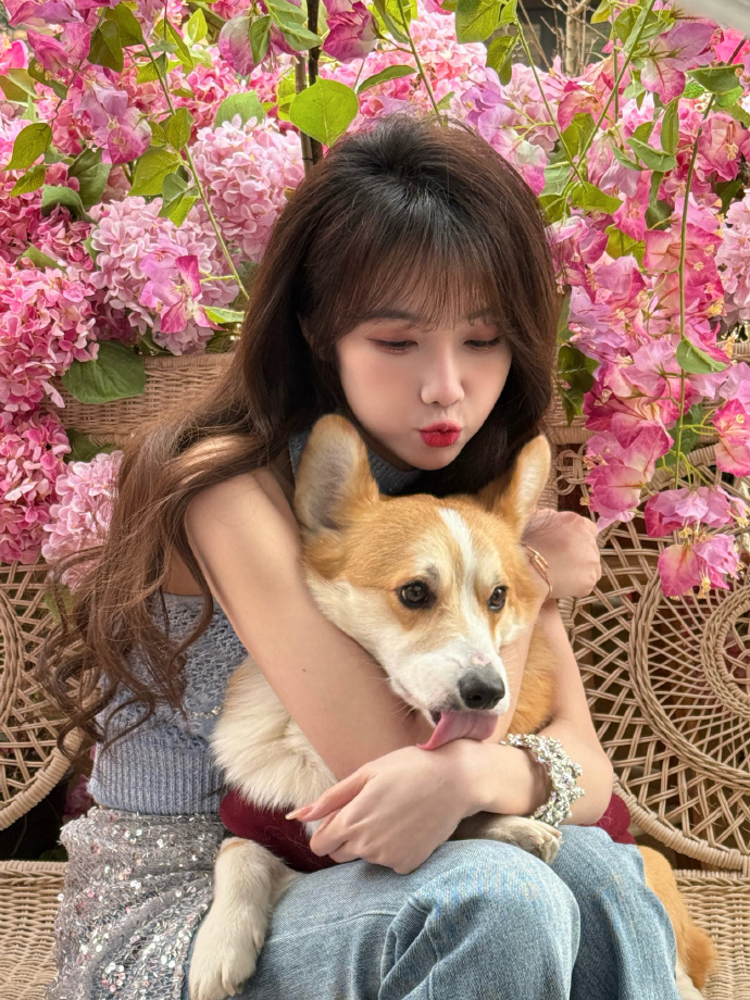 赛博朋克：边缘行者 封面